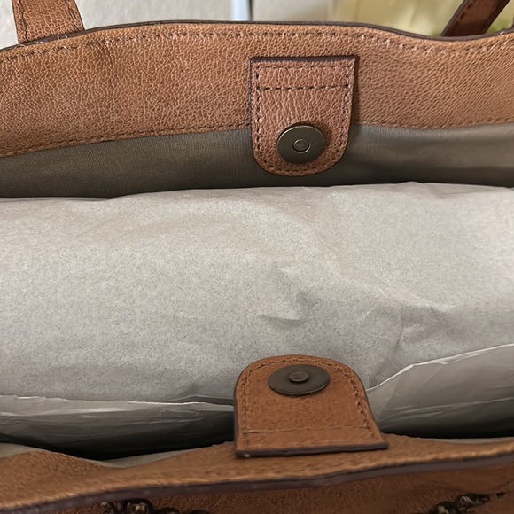 Frye Sienna Shopper - Picture 6 of 9